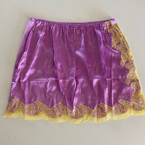 Agent Provocateur NWT lilac + yellow mini slip